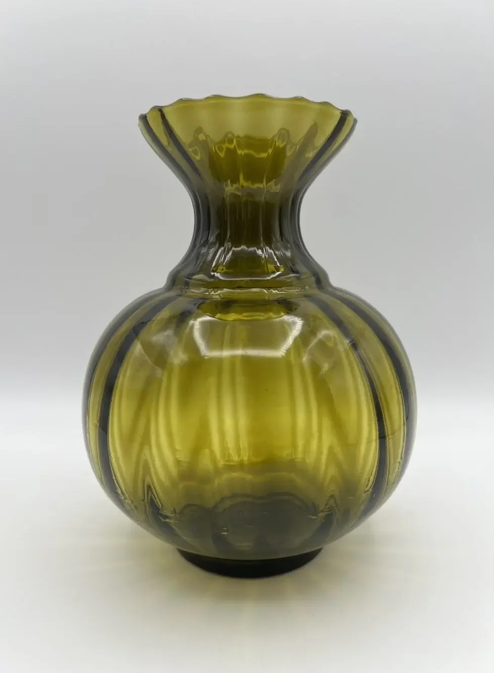 Empoli Avocado Green Ribbed Optic Glass Vase with Scalloped Rim 8” Made in Italy